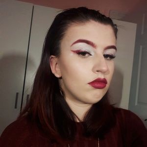 Meet your Posher, Meredith